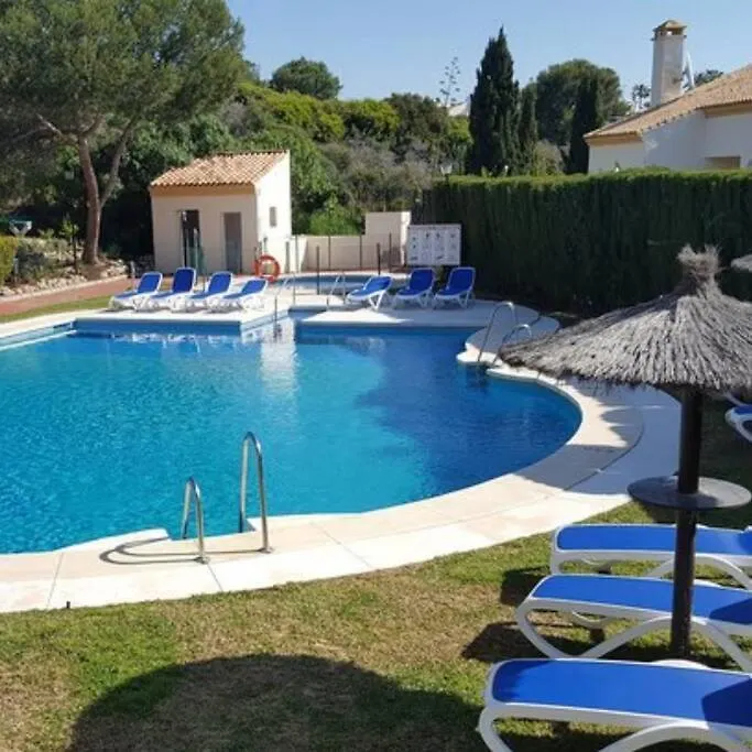 Monte Duquesa Large 2 Bed Ground Floor, Close To Port And Beach With Communal Pool Manilva Appartement