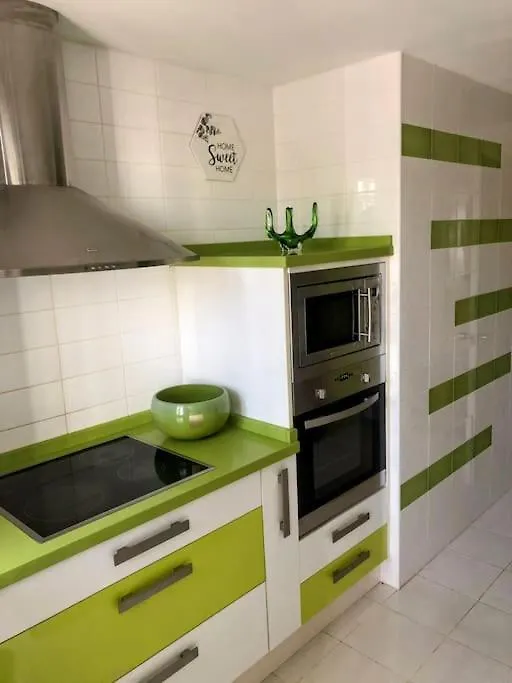 Monte Duquesa Large 2 Bed Ground Floor, Close To Port And Beach With Communal Pool Манилва Испания