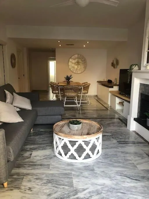 Monte Duquesa Large 2 Bed Ground Floor, Close To Port And Beach With Communal Pool Manilva Appartement