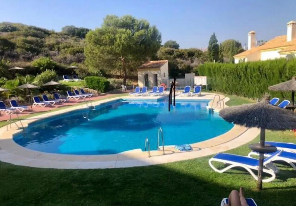 Monte Duquesa Large 2 Bed Ground Floor, Close To Port And Beach With Communal Pool Manilva Espagne
