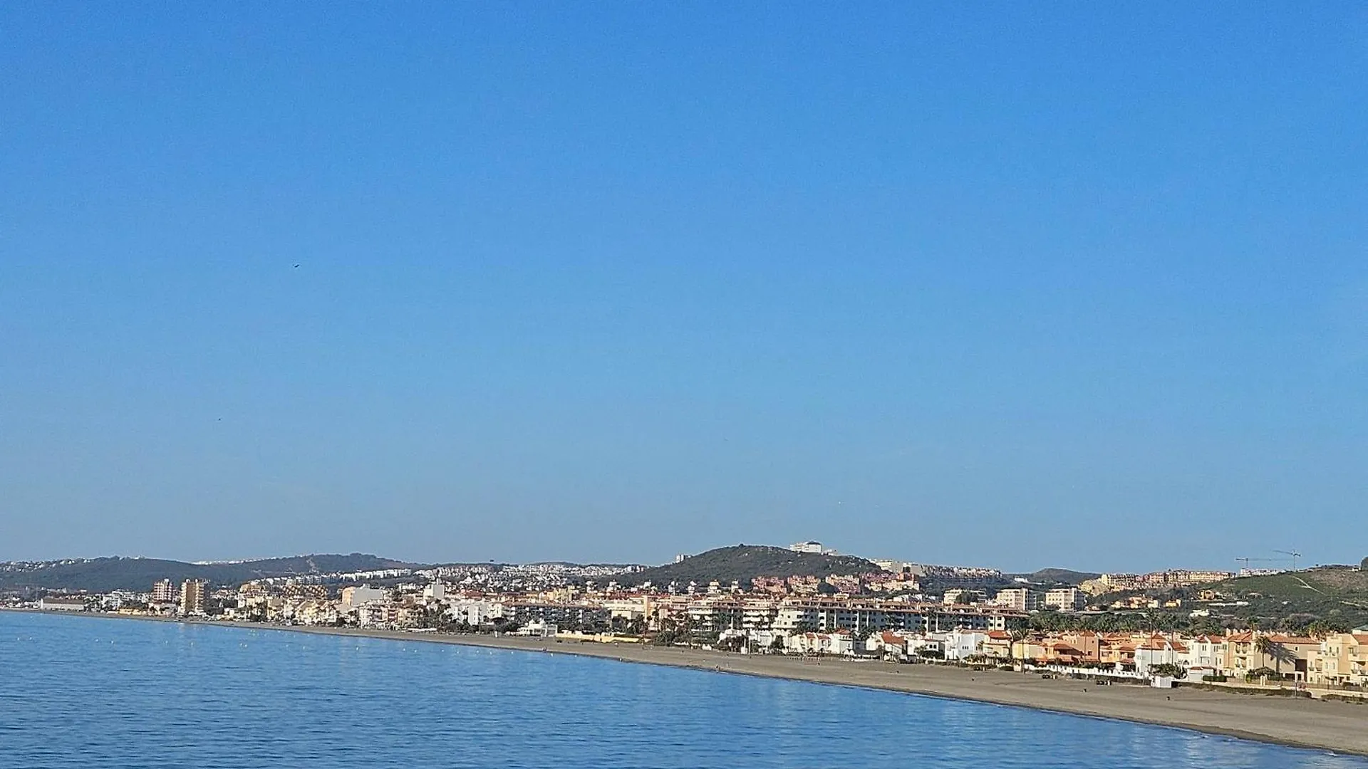 Апартаменты Monte Duquesa Large 2 Bed Ground Floor, Close To Port And Beach With Communal Pool Манилва