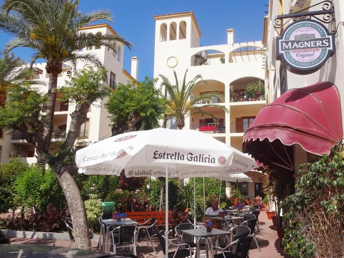 מנילבה Monte Duquesa Large 2 Bed Ground Floor, Close To Port And Beach With Communal Pool דירה
