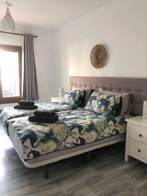מנילבה Monte Duquesa Large 2 Bed Ground Floor, Close To Port And Beach With Communal Pool ספרד